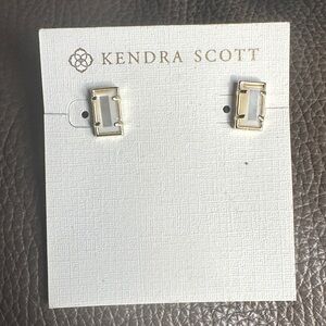 Kendra Scott Paola Stud Earrings